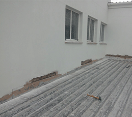 Wall fix preparation cracked